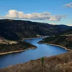 Проживание в семье Les Collines Du Sabor